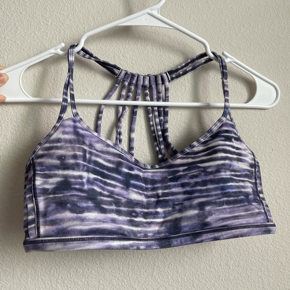 Lululemon Lighten Up Bra Mineralize Multi 6 NWOT purple - Picture 1 of 2